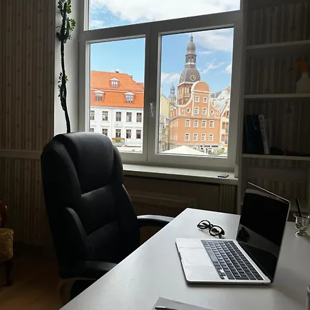 Old Town 2 Bedroom And Office Artdeco With Wifi And Tv