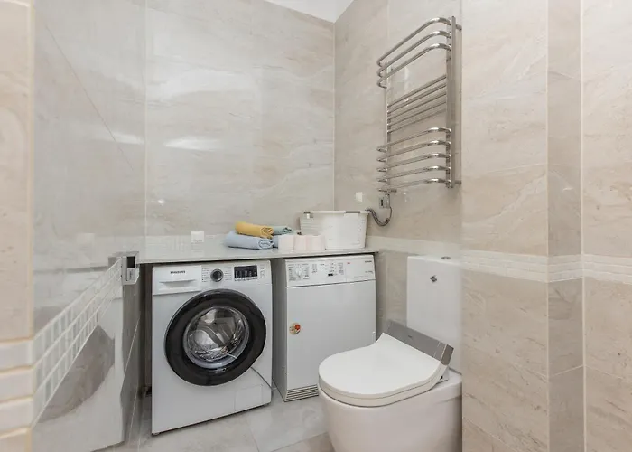 Old Town 2 Bedroom And Office Artdeco With Wifi And Tv 아파트