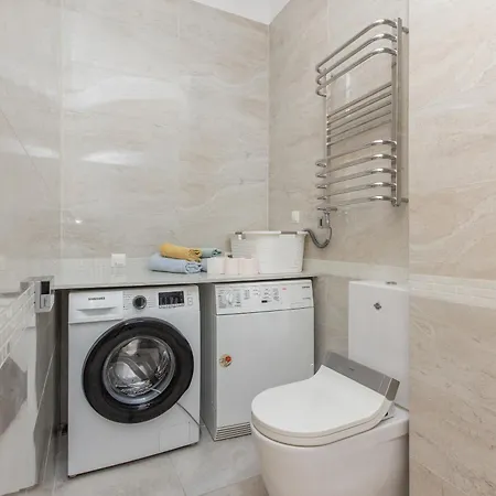 Old Town 2 Bedroom And Office Artdeco With Wifi And Tv Apartman